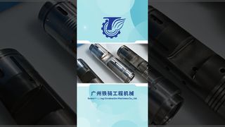 工場撮影: 油圧ポンプのコア内部コンポーネントの詳細な分解