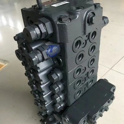 コマツー PC55MR-3 D-375A エグババター メイン制御バルブ 723-18-18200