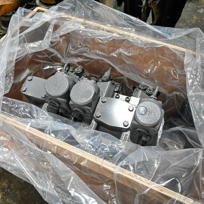 HPV118HW-23C ヒタチ ZX225 ZX225-3 メインポンプ 4HK1 エンジン 9262324 9262321