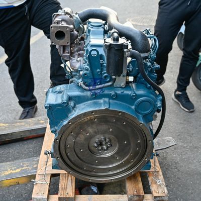 Kubota V2607-T ディーゼルエンジン V2607-DI-T-E3B 垂直水冷