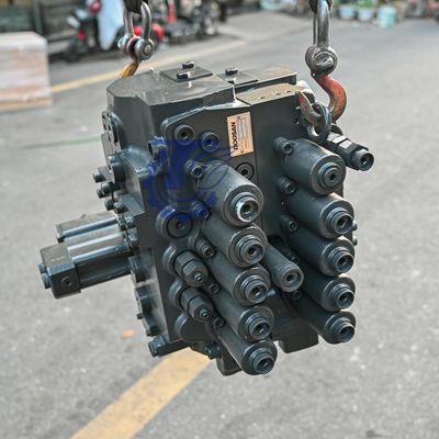 UX28 制御バルブ ドーサン・ダエウ DX215 DX220 DX225-5-7 掘削機主制御バルブ