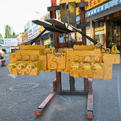 295-7767 295-7747 295-7745 295-7747 キャタピラー 365C 374D 385C 390D 掘削機のためのメイン制御バルブ組