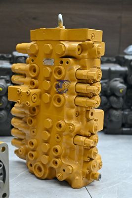 3327934 332-7934 E307D と 308D ミニ掘削機 水力主制御バルブ ミニ掘削機部品