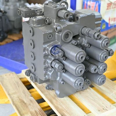 VOE14532821 水力制御バルブ EC210 EC240 掘削機 主制御バルブ 建設機械 修理部品
