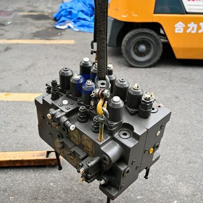 KMX32 14670038 VOE14670038 ボルボ EC380D エグババータ 水力制御バルブ 修理部品