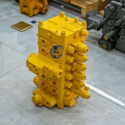 723-57-12306 723-56-11200 723-57-11700 PC120-6 PC130-7 ミニ掘削機のための掘削機メイン制御バルブ組