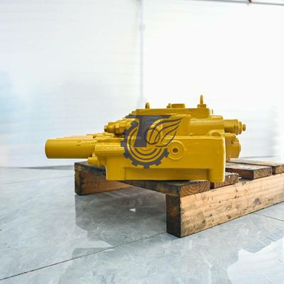 0991107 0991107 CAT E200B EL200B EXCAVATORS PARTS ハイドロリック メイン制御バルブ 後産品