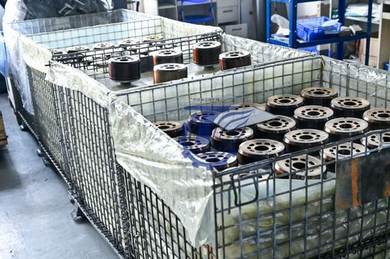 723-48-33100 723-40-74400 KOMATSUのために PC500-10R PC500-10MO 掘削機部品 水力主制御バルブ 後売り オリジナル
