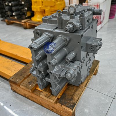 4433970 HITACHIのために ZX330 ZX330LC ZX350K ZX350W ZX500W 掘削機パーツ 水力主制御バルブ制御ブロック